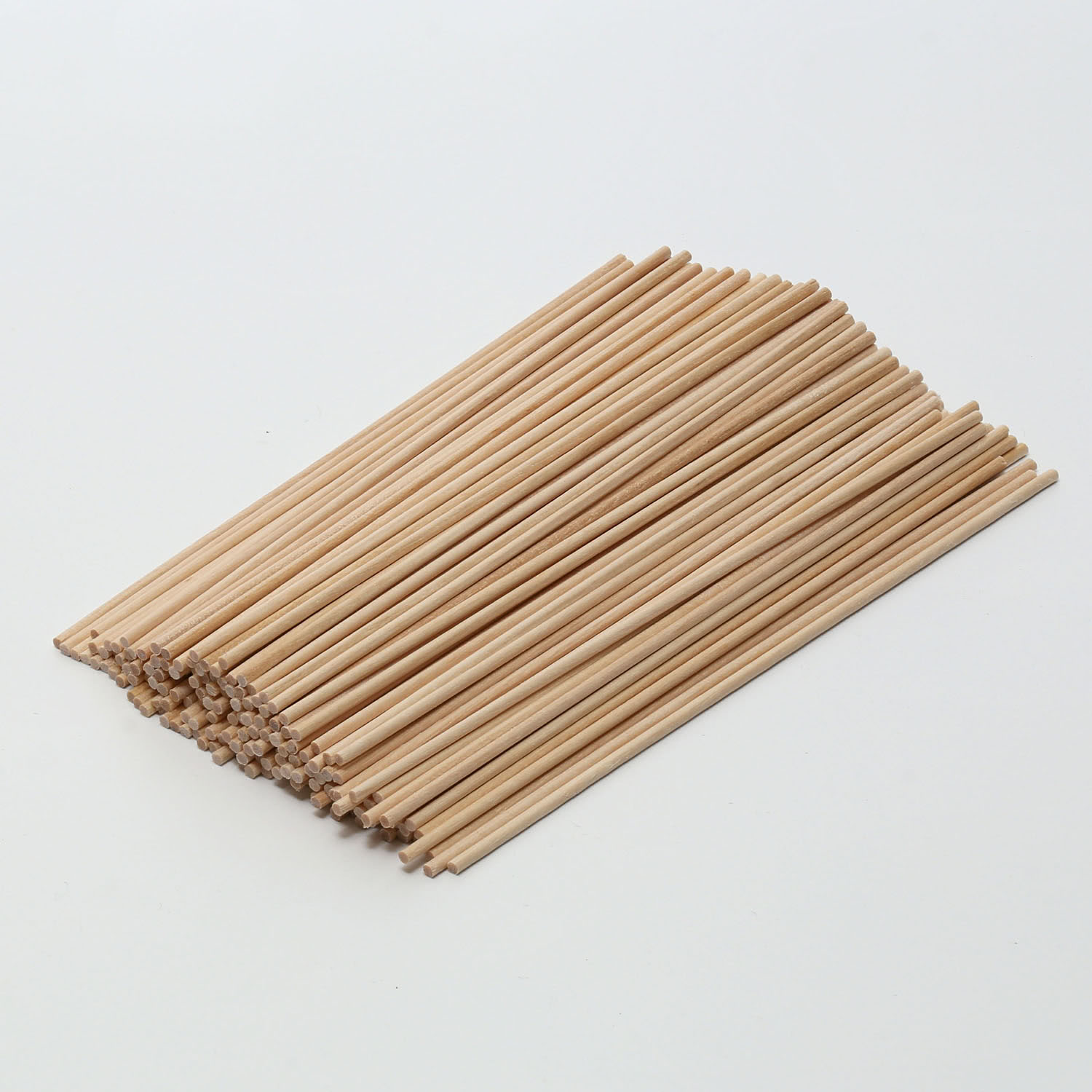 128-2_1 Runde Holzstäbchen