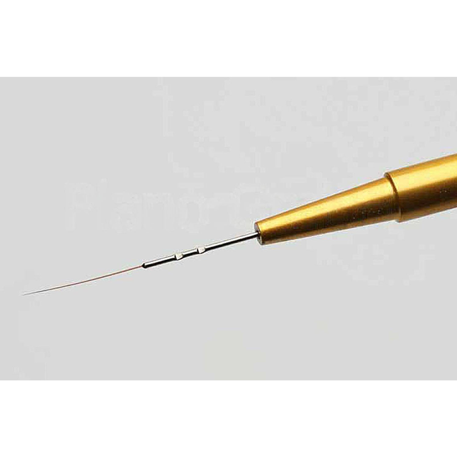 Mikro-Pinsel mit einzelnen Naturfasern Mikro-Pinsel mit einzelnen Naturfasern