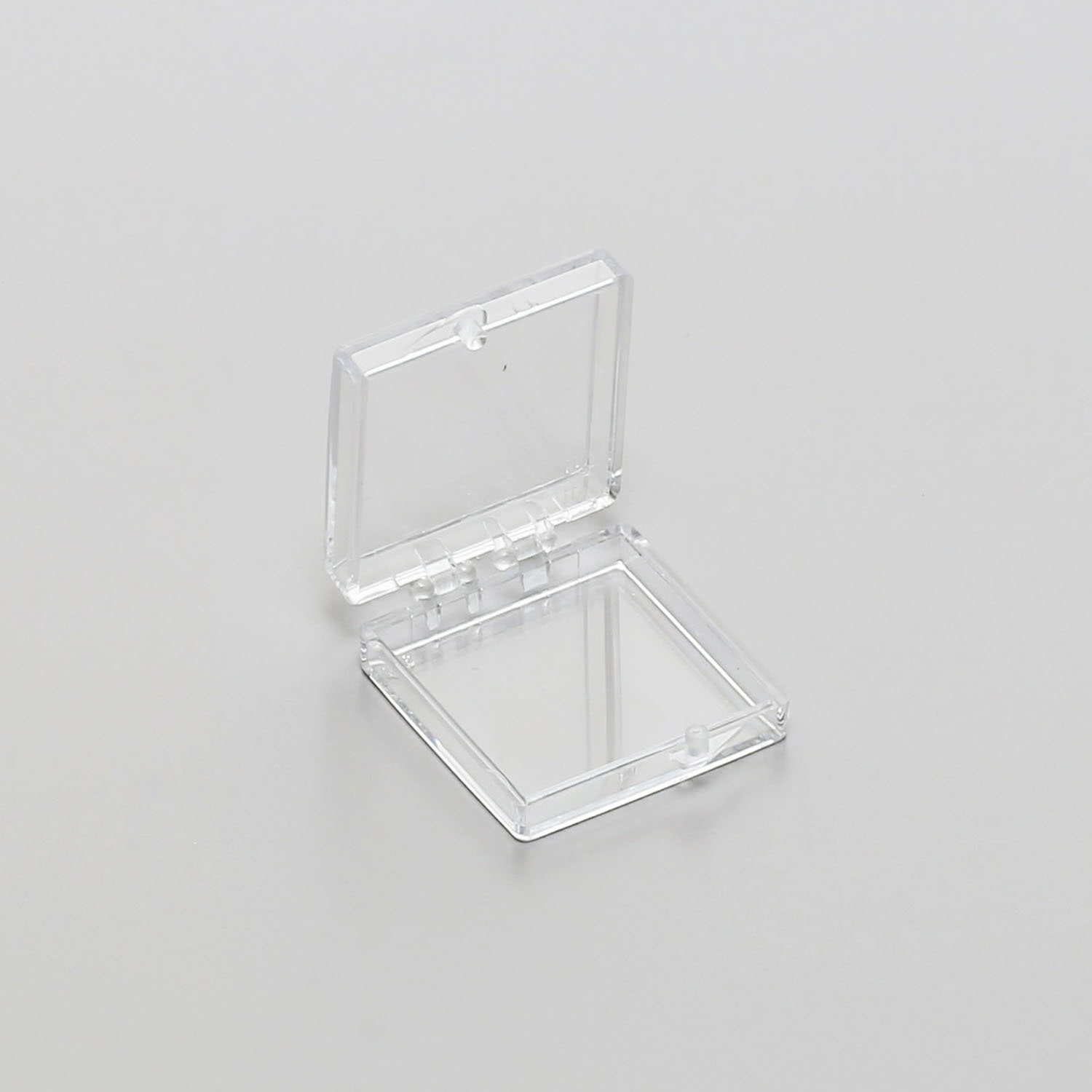 G3950_1 Polystyrol-Schachtel 25mm x 25mm x 8mm, transparent