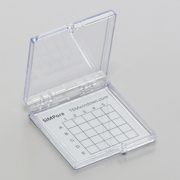 Gel-Box mit markierten 5 x 5 Felder (PLANO-Multipack)